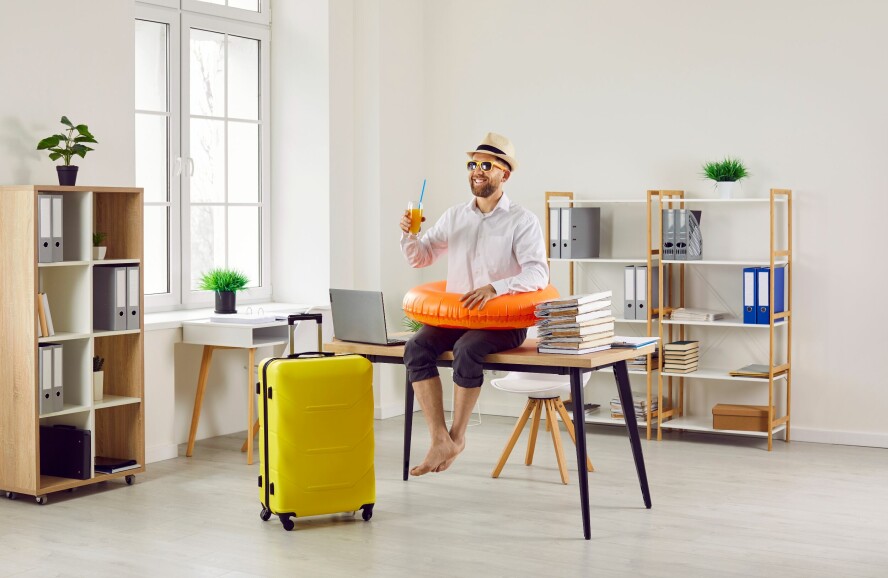 Sånn her ser du ut nå, nå som du er tilbake på kontoret rett fra sommerferien. Sant? Det var det nærmeste jeg fant. 📸: Shutterstock / NTB