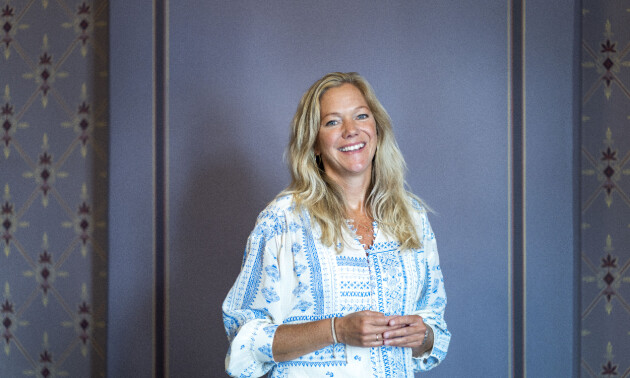 – Det er en tydelig politisk bok. Men også en hjelp til alle de foreldrene som sitter der og kjenner på den samme uroen, sier trebarnsmoren og suksessforfatteren Maja Lunde om sin nye fagbok «Skjerm barna». 📸: Gorm Kallestad / NTB