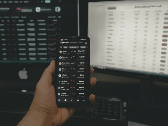 Utvinning av kryptovaluta krever mye strøm. 📸: Sajad Nori / Unsplash