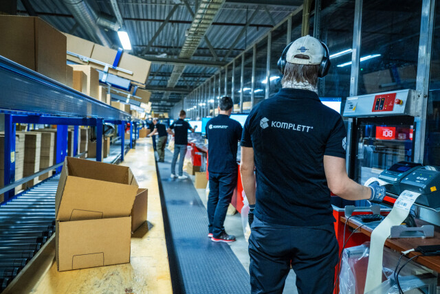 I klagen trekkes et forsøk på handel hos Komplett.no som et eksempel på hva domenekjøperen skulle bruke domenet til. Bildet er fra en annen anledning. 📸: Ole Berg-Rusten / NTB
