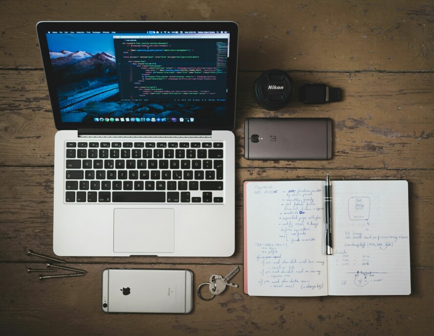 Debatten går om Web Components egentlig er det beste for webben. 📸: AltumCode / Unsplash