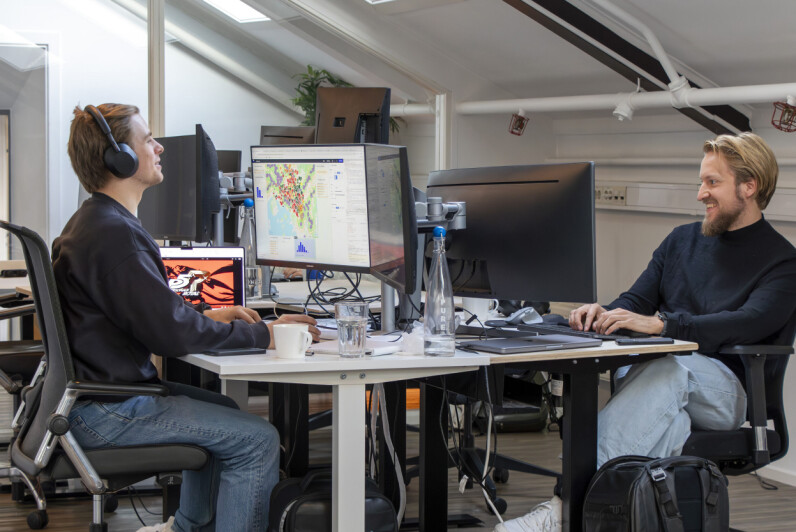 Atlas har i dag 7 ansatte, hvorav de fleste er utviklere. Nå er planen å doble teamet. CTO (teknologisjef) Harald Rieber til høyre. 📸: Kurt Lekanger