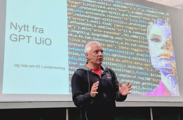 – I går havnet jeg i en diskusjon på en IT-tilstelning, om hva det er «å kunne AI», forteller IT-direktør Gard Thomassen på Universitetet i Oslo. 📸: UiO