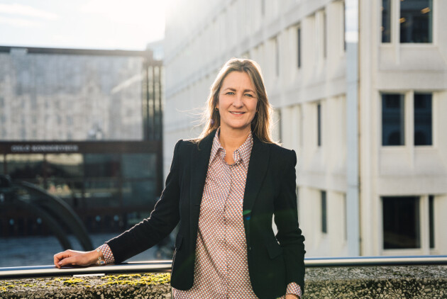 Tekna-advokat Synne Bjørvik Staalen ber studenter være årvåkne når de inngår kontrakter. 📸: Tekna