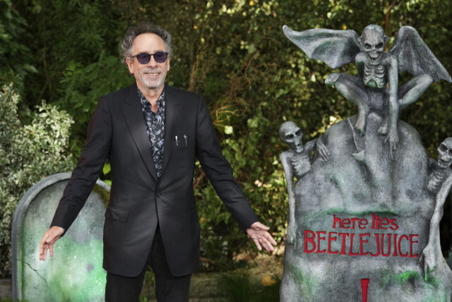 Filmskaperen Tim Burton lager horrorfilmer, men frykter kunstig intelligens mer enn noe annet. 📸: Scott A. Garfitt / Invision / AP / NTB