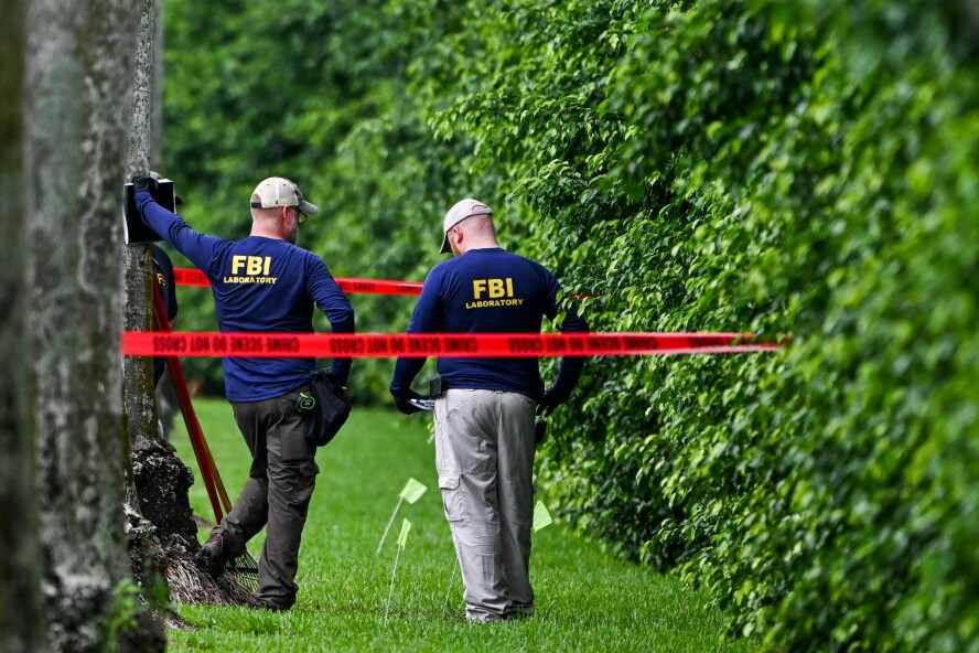 FBI og CISA ber programvareprodusenter om å kjappe seg med å få lagt planer for hvordan de skal slutte med ikke-minnesikre programmeringsspråk. 📸: CHANDAN KHANNA / AFP / NTB