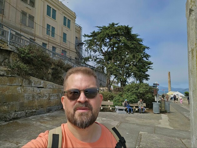 Fengslende fremskritt med i sekken på Alcatraz. 📸: Privat