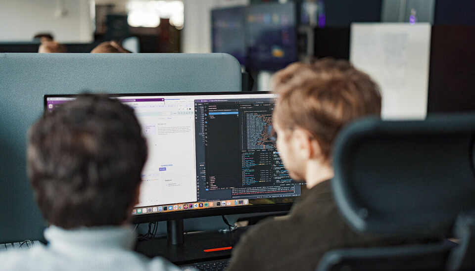 AI spiller en stadig viktigere rolle i utviklingen av Tripletex. Gjennom partnerskap med OpenAI, AWS og Anthropic, har plattformen avanserte AI-verktøy som gjør hverdagen enklere for kundene til selskapet. Foto: Oda Hveem.