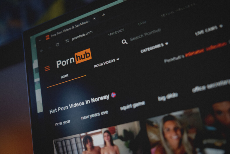 kode24 kan, heldigvis fra hjemmekontoret, bekrefte at Pornhub fungerer i Norge. Men for våre amerikanske venner er virkeligheten en annen. 📸: Ole Petter Baugerød Stokke