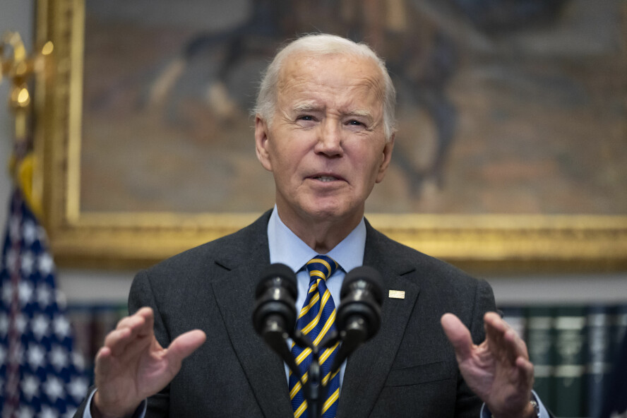 President Joe Biden strammer inn reglene for eksport av AI-teknologi. 📸: Ben Curtis / AP / NTB