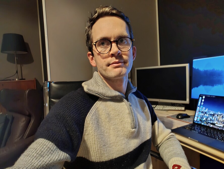 – Jeg prøver bare å være tilfreds, men dette går ikke lenger. Jeg setter kaffen i vrangstrupen, skriver Andreas Dreyer Hysing om forholdet mellom konsulenter og inhouse-utviklere. 📸: Privat