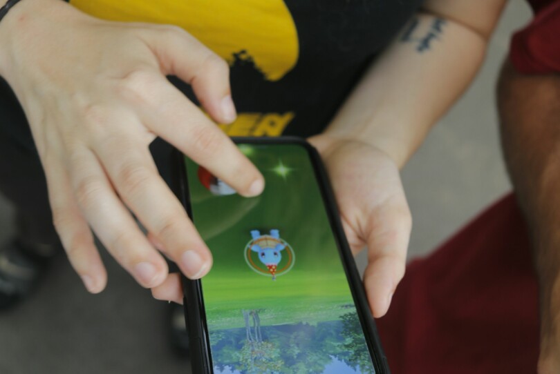 Det er noen år siden Pokemon Go var på sitt aller største i Norge, men det er fortsatt et stort spill, som samler inn store mengder data. 📸: Jakayla Toney / Unsplash