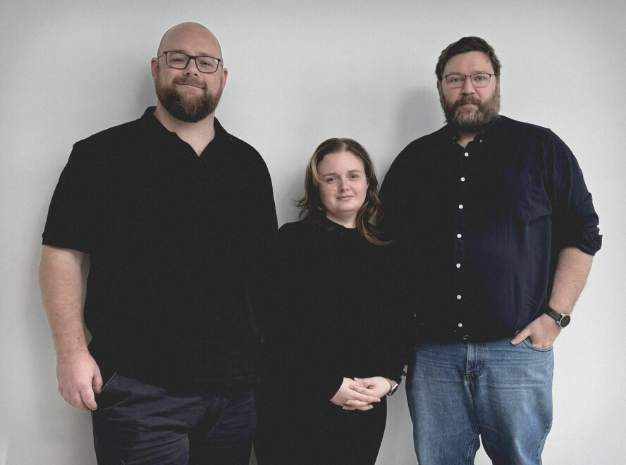 Veronica Schmitt har, sammen med kollegene Emlyn Butterfield og Barry Irwin, fått BSides-konferansen til Kristiansand. 📸: Privat