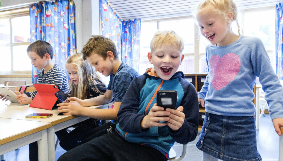 Skolebarn i Oslo kan ikke lenger bruke enhetene til hva de vil. 📸: Gorm Kallestad / NTB