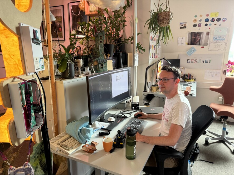 Erik-André Mamen bestemte seg for å gjøre alvor av å modernisere kodebasen. 📸: Privat