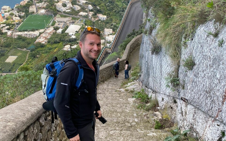 image: {Article.title}